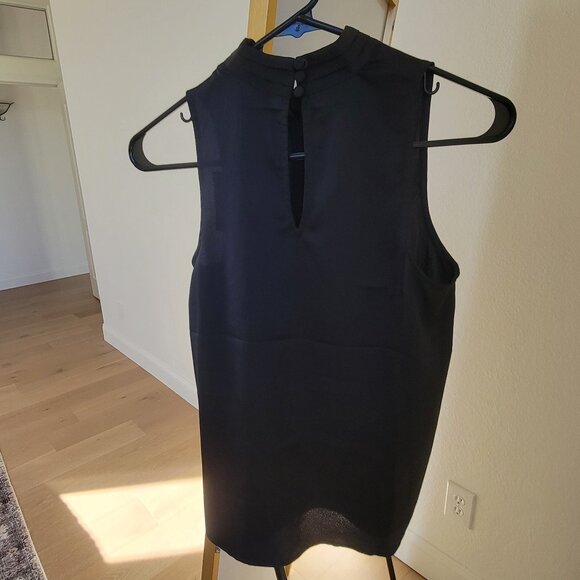 EXPRESS Twist Halter Neck Top XS Black NWT - Picture 2 of 6